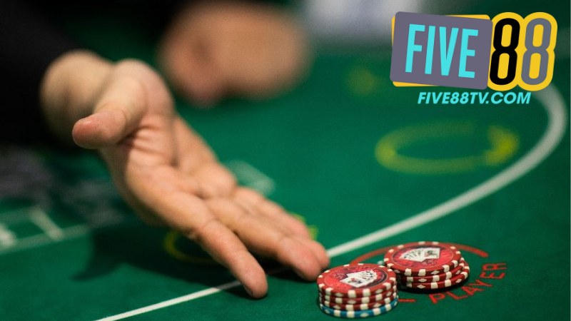 Bài Liêng - Hướng Dẫn Chơi Game Đổi Thưởng Cùng Five88 2 Bài Liêng