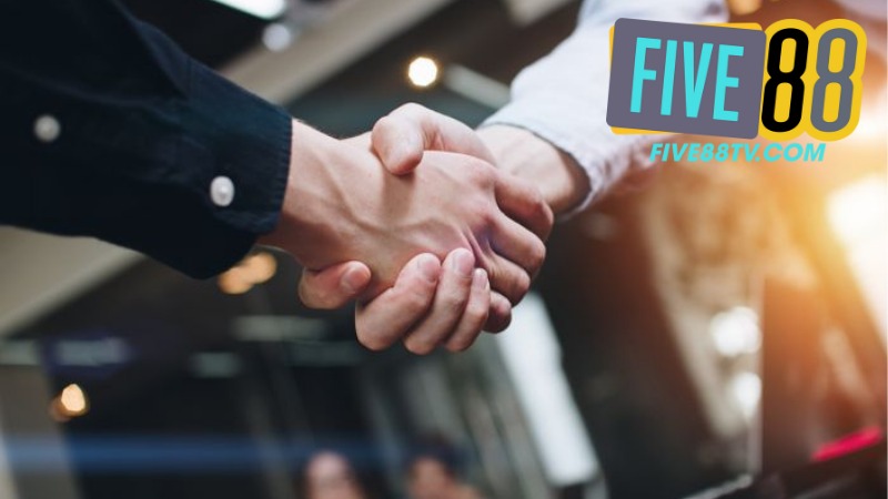 Văn Long - Tác Giả Five88